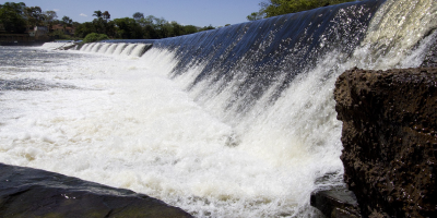 Cachoeira de Emas